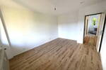 **Moderne, helle & frisch renovierte 2,5-Zimmer-Wohnung in Oberbarmen - mit Balkon & Aufzug**