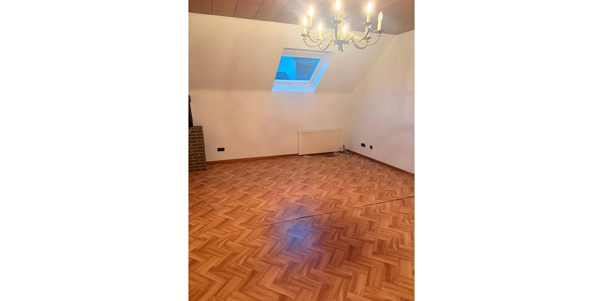 Etagenwohnung Kaarst - 4 Zimmer, 138 m&sup2;, 1.050&euro; | Angebot:25261450