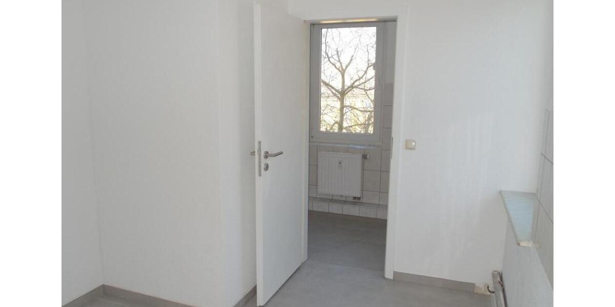 Etagenwohnung Riesa Canitz - 2 Zimmer, 41 m&sup2;, 249&euro; | Angebot:26649288