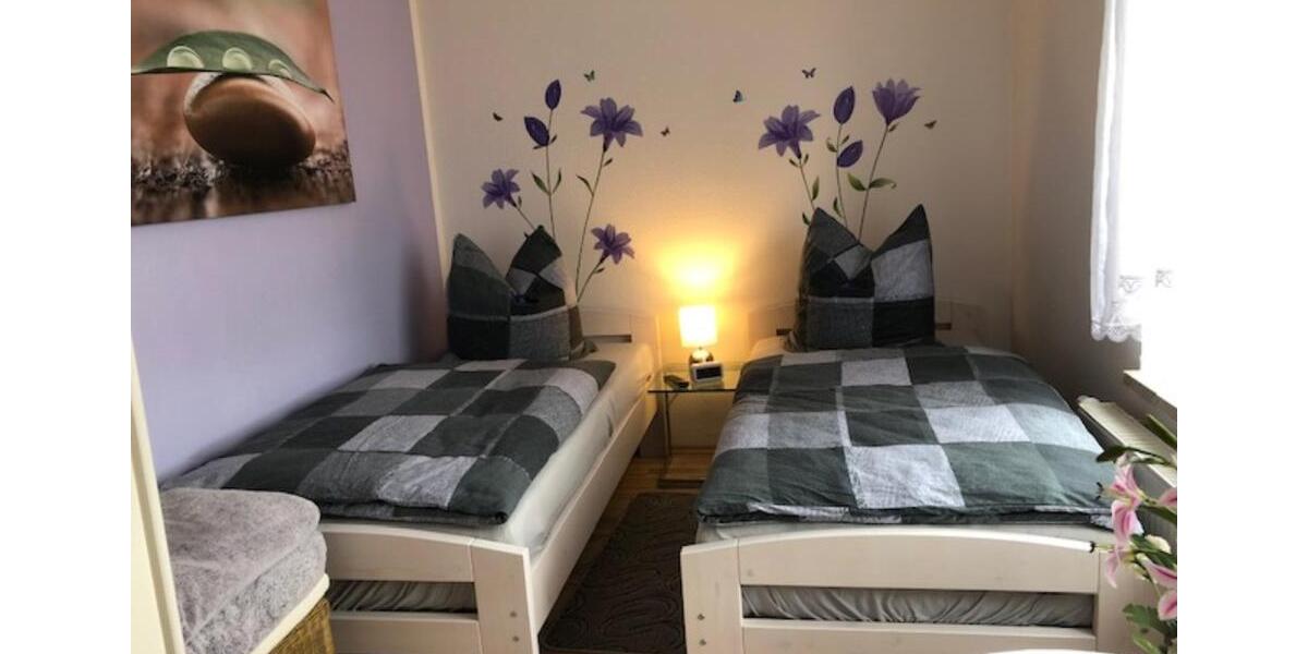 Wohnen auf Zeit Rositz - 6 Zimmer, 87 m&sup2;, 33&euro; | Angebot:20253384