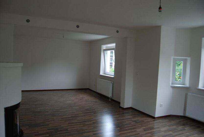 2 - Zimmer Wohnung PAN, mit Gartennutzung, Carport - Stellplatz