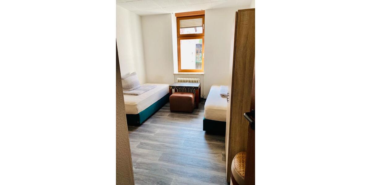 Wohnen auf Zeit Sinsheim - 4 Zimmer, 60 m&sup2;, 12&euro; | Angebot:23396073