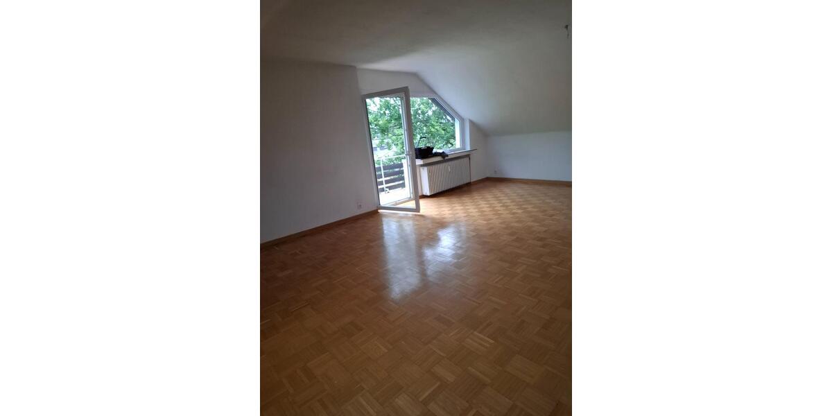Dachgeschoßwohnung Montabaur - 3.5 Zimmer, 850&euro; | Angebot:21981208