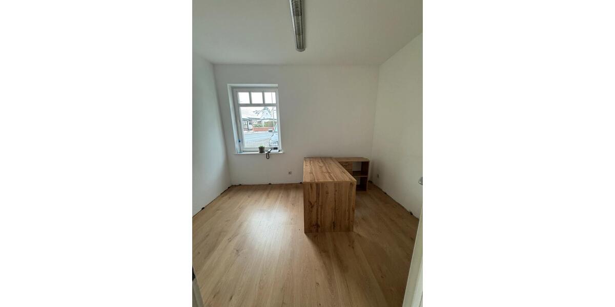 Bürofläche in Enger (Zentral mit Parkmöglichkeiten) zimmer