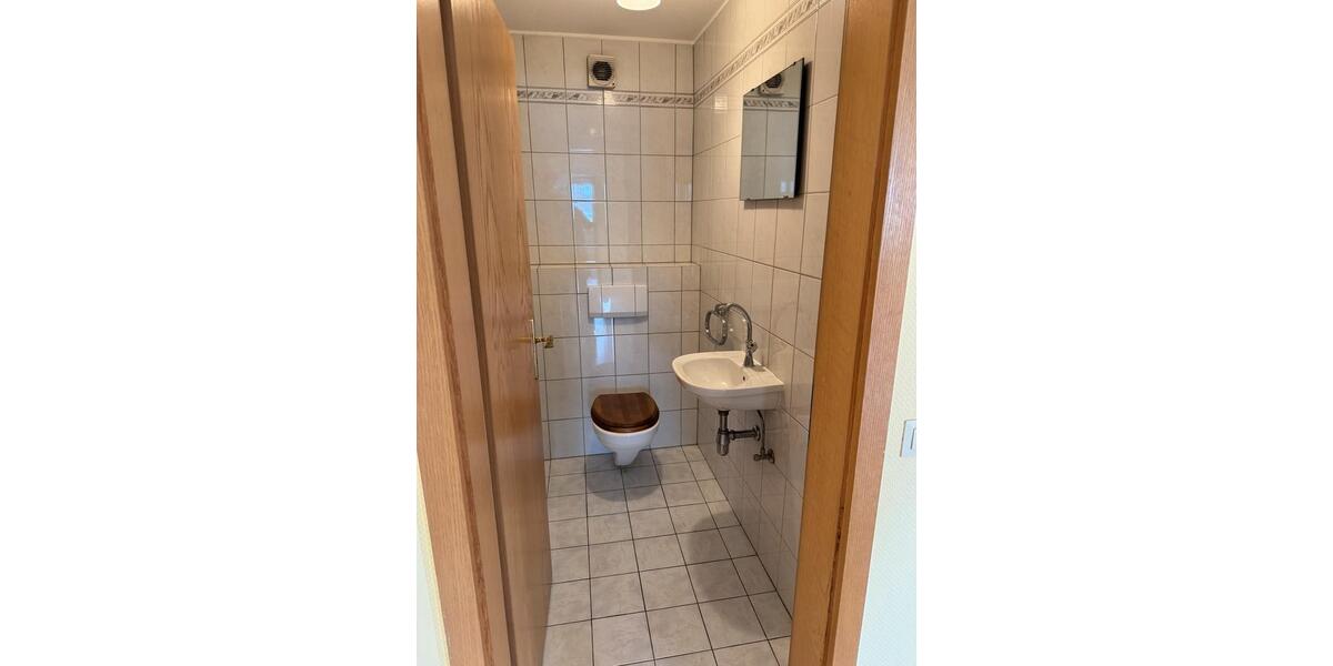 Etagenwohnung Schwandorf - 2 Zimmer, 82 m&sup2;, 849&euro; | Angebot:26620652