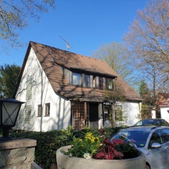 Wohnen auf Zeit Neu-Isenburg Isenburg - 1 Zimmer, 28 m&sup2;, 550&euro; | Angebot:26628602