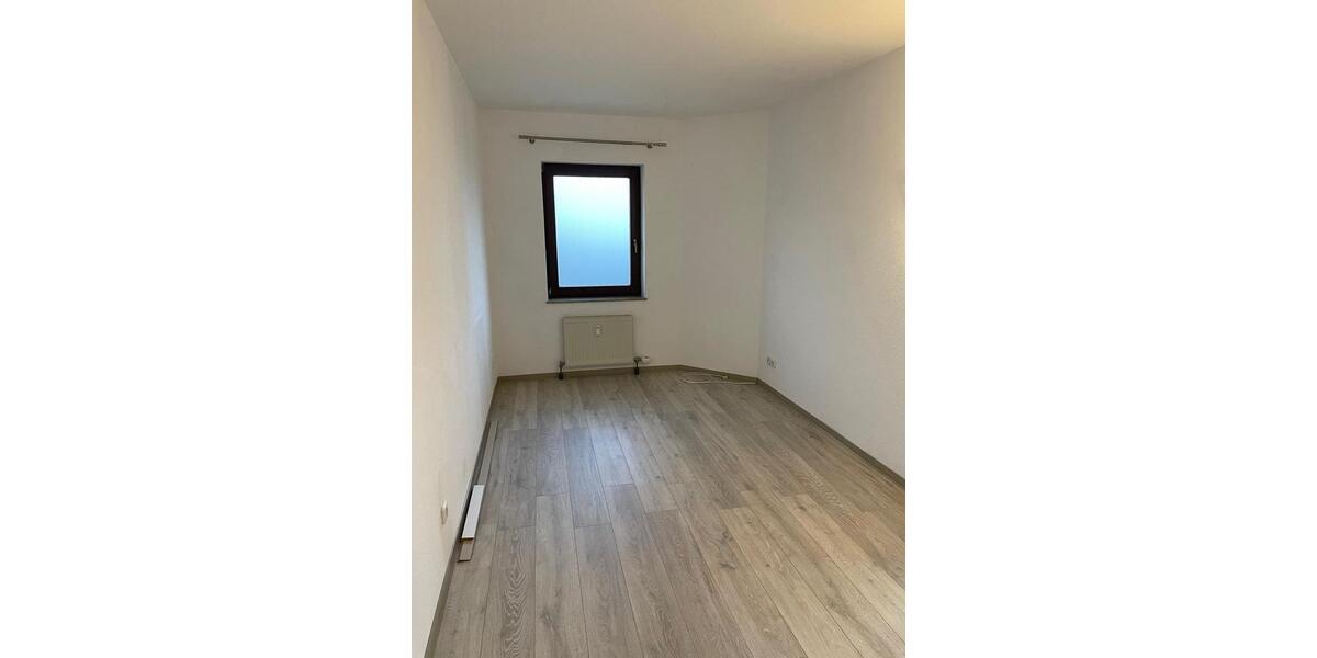 Erdgeschoßwohnung Stromberg - 3 Zimmer, 60 m&sup2;, 700&euro; | Angebot:24740273
