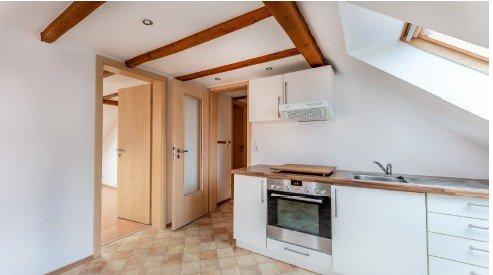 Dachgeschoßwohnung Schramberg Tennenbronn - 2 Zimmer, 45 m&sup2;, 400&euro; | Angebot:26047544