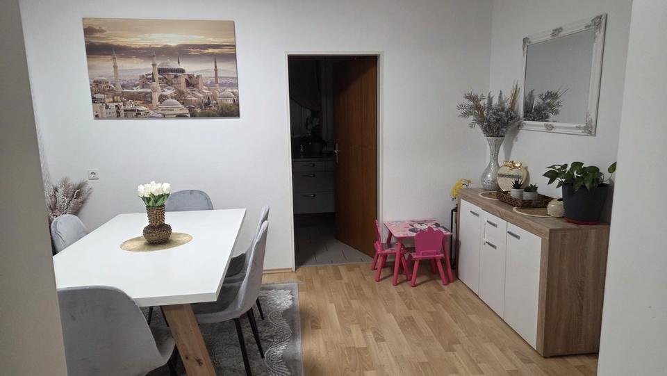 Wohnung im Erdgeschoss mit Terrasse in 88480 Stetten 4 zimmer