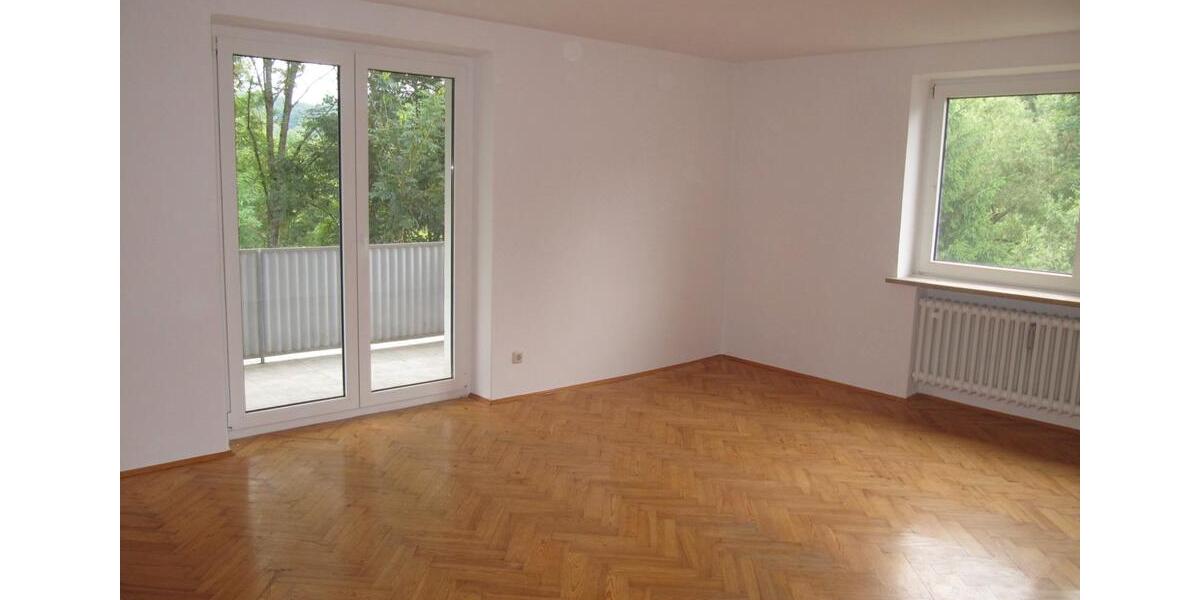 Erdgeschoßwohnung Michelau in Oberfranken - 4 Zimmer, 92 m&sup2;, 825&euro; | Angebot:25920562