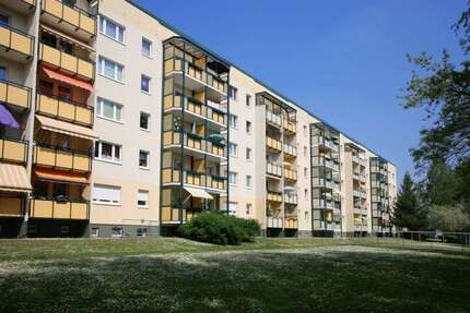 Wohnung zum Mieten in Altenburg 390 € 59.91 m² 3 zimmer