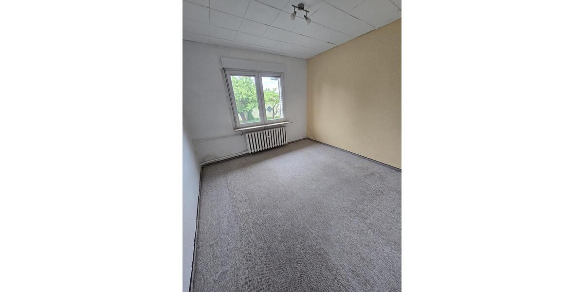 Etagenwohnung Jerichow - 6 Zimmer, 198 m&sup2;, 1.300&euro; | Angebot:26561573