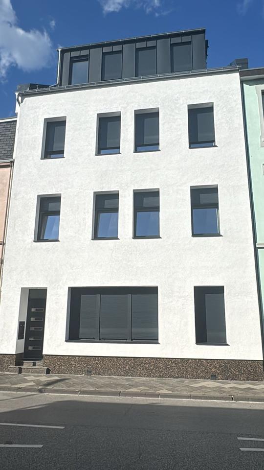 Erstbezug nach Sanierung! Moderne 3-Zimmer-Wohnung