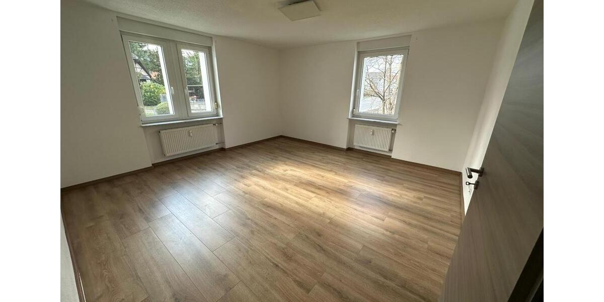 Erdgeschoßwohnung Radolfzell am Bodensee - 3 Zimmer, 85 m&sup2;, 1.300&euro; | Angebot:26006378