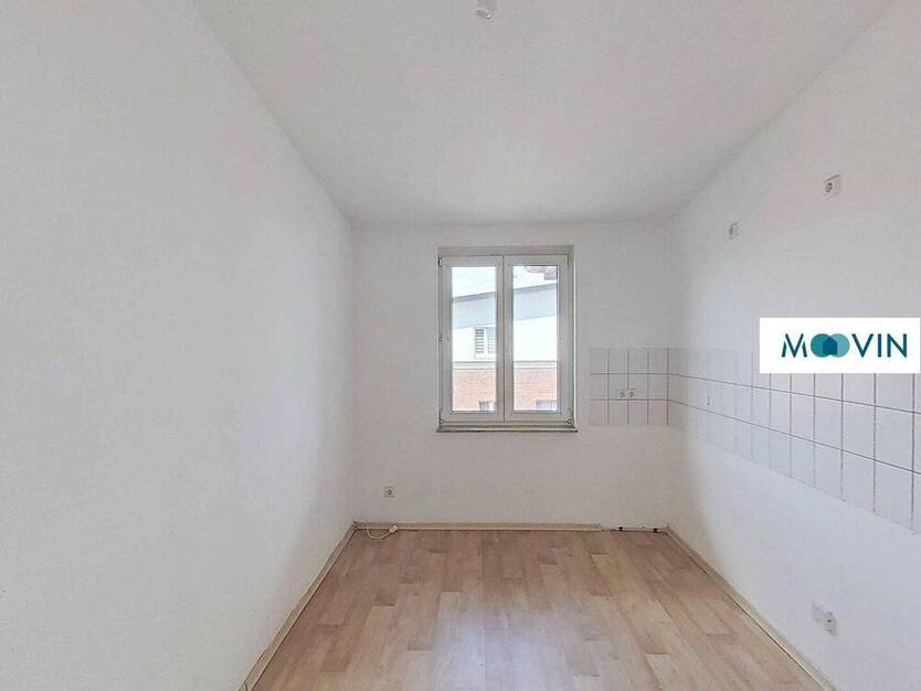 Über den Dächern: 2-Zimmer-Wohnung in der Endetage mit Balkon - sofort verfügbar!