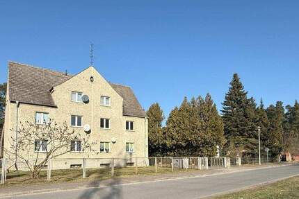 Wohnen in NATURREICHER Umgebung - 1- oder kleinere 2-Zi-Wohnung - 1. OG - Wald- und Seengebiet am Ortsrand 1 zimmer