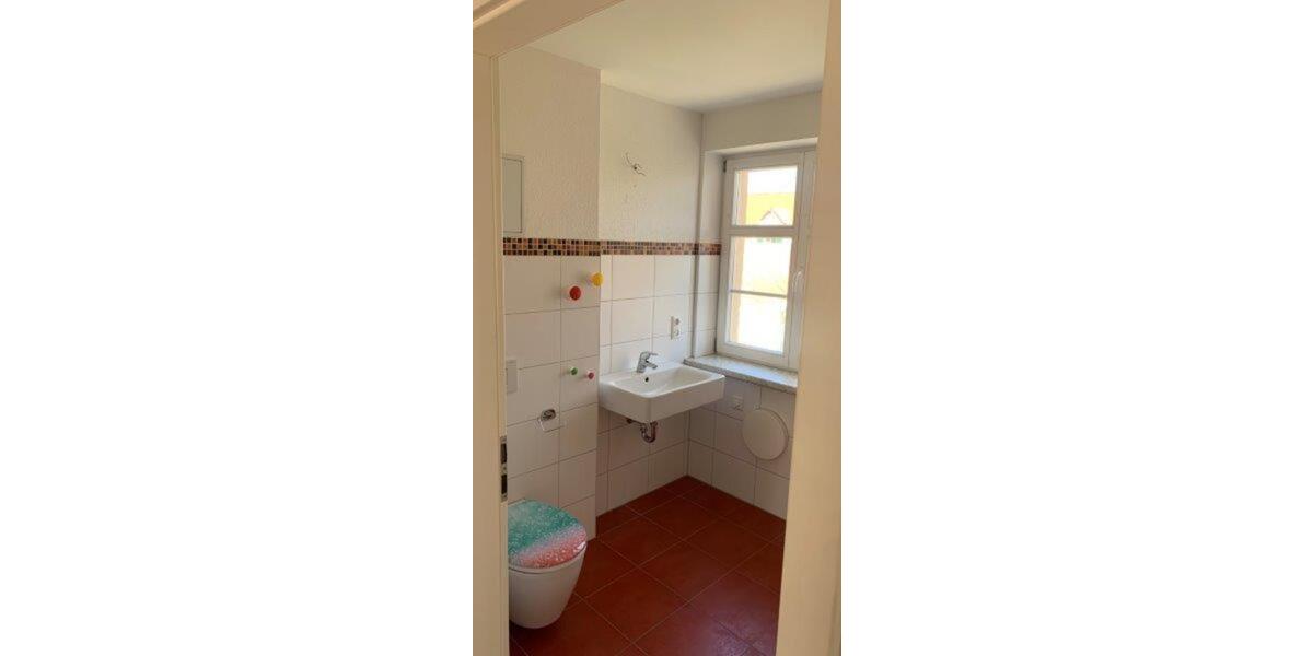 Etagenwohnung Gröditz - 2 Zimmer, 48 m&sup2;, 280&euro; | Angebot:23687967