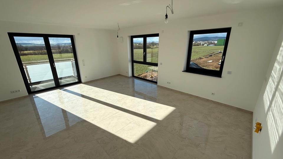 Etagenwohnung Butzbach - 3 Zimmer, 95 m&sup2;, 1.290&euro; | Angebot:24923188