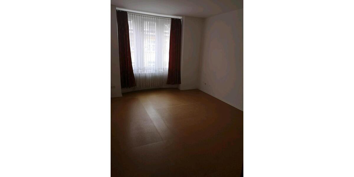 Etagenwohnung Solingen Burg - 4 Zimmer, 930&euro; | Angebot:23477152