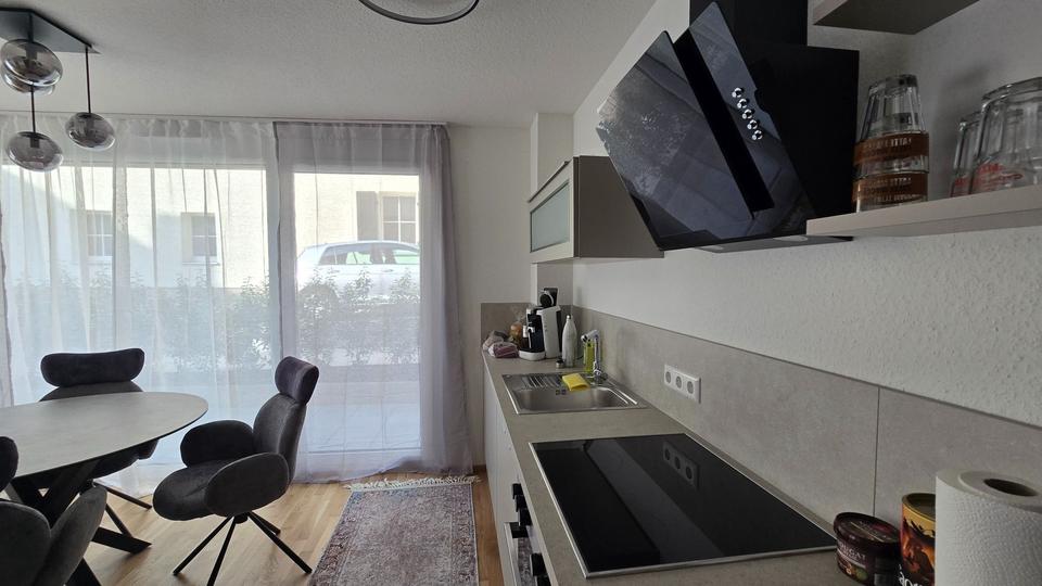 Wohnen auf Zeit Metzingen - 2 Zimmer, 53 m&sup2;, 1.250&euro; | Angebot:23935718