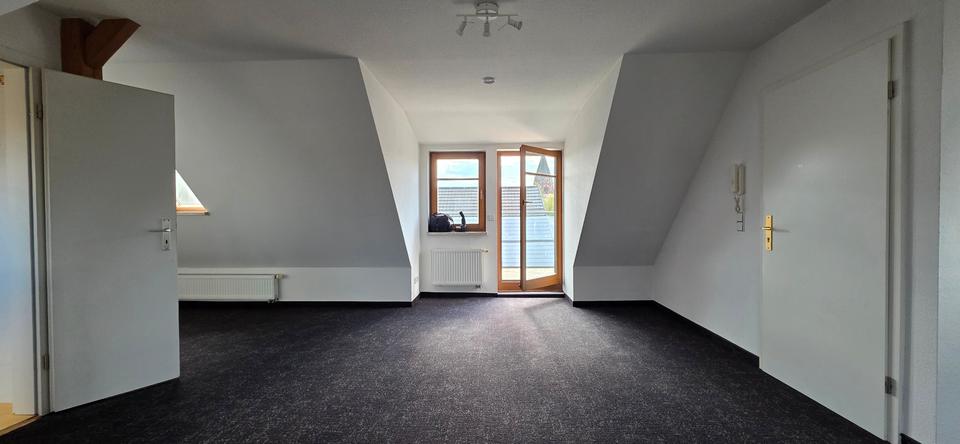 Dachgeschoßwohnung Görlitz - 1 Zimmer, 38 m&sup2;, 270&euro; | Angebot:26531819