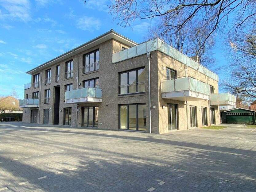 Moderne 2 ZKB Obergeschosswohnung mit Balkon im Zentrum von Westerstede. 2 zimmer