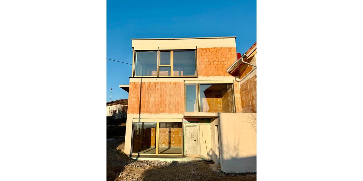 Erstbezug! – Penthouse-Wohnung mit grandioser Berg- und Seesicht 3 zimmer