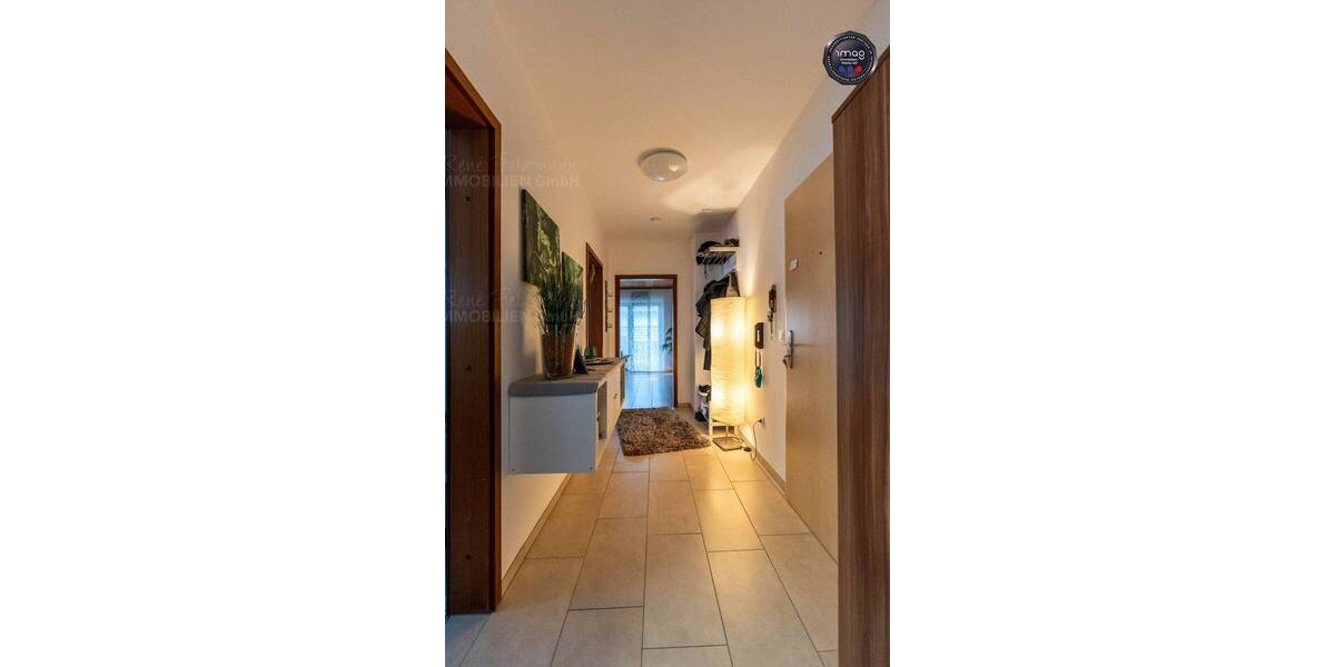 Etagenwohnung Altdorf - 2 Zimmer, 51 m&sup2;, 590&euro; | Angebot:25996558