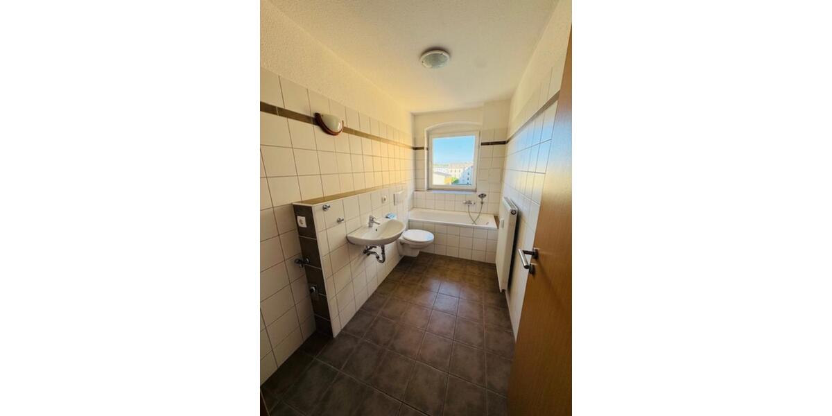 Etagenwohnung Forst (Lausitz) - 3 Zimmer, 69 m&sup2;, 430&euro; | Angebot:22713983