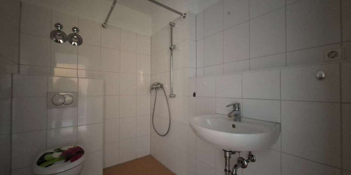 Etagenwohnung Berlin Märkisches Viertel - 1 Zimmer, 32 m&sup2;, 306&euro; | Angebot:25297642