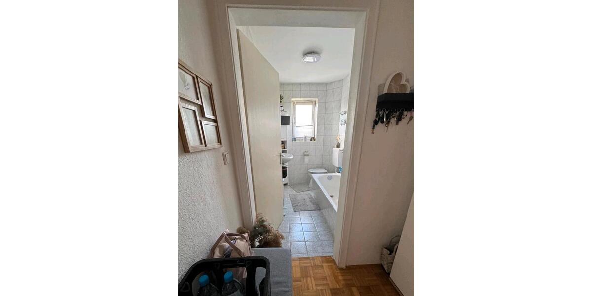 Etagenwohnung Waldkraiburg - 3 Zimmer, 73 m&sup2;, 660&euro; | Angebot:26523060