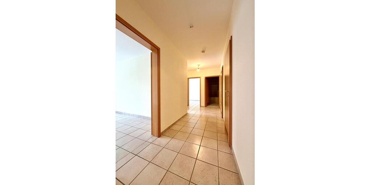 Etagenwohnung Bayreuth City - 4 Zimmer, 127 m&sup2;, 1.715&euro; | Angebot:24785710