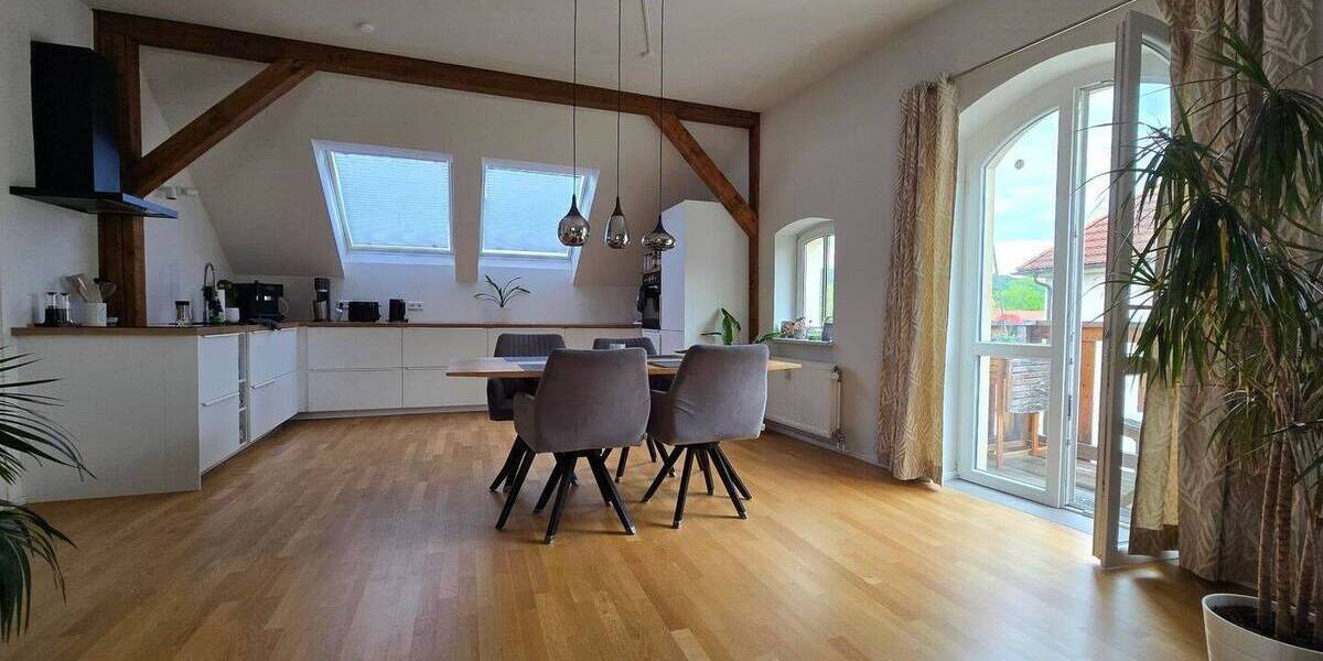 Etagenwohnung Dresden Laubegast - 3 Zimmer, 86 m&sup2;, 1.127&euro; | Angebot:26740494