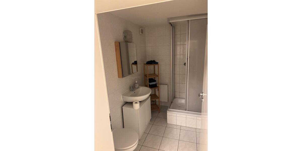 Wohnen auf Zeit Erkner - 3 Zimmer, 60 m&sup2;, 72&euro; | Angebot:24427409