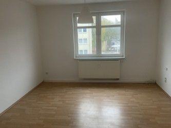 Etagenwohnung Glauchau - 2 Zimmer, 59 m&sup2;, 350&euro; | Angebot:26167147