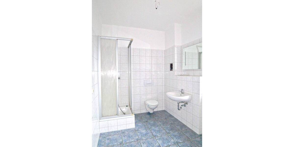 Etagenwohnung Bautzen - 2 Zimmer, 65 m&sup2;, 325&euro; | Angebot:25746000