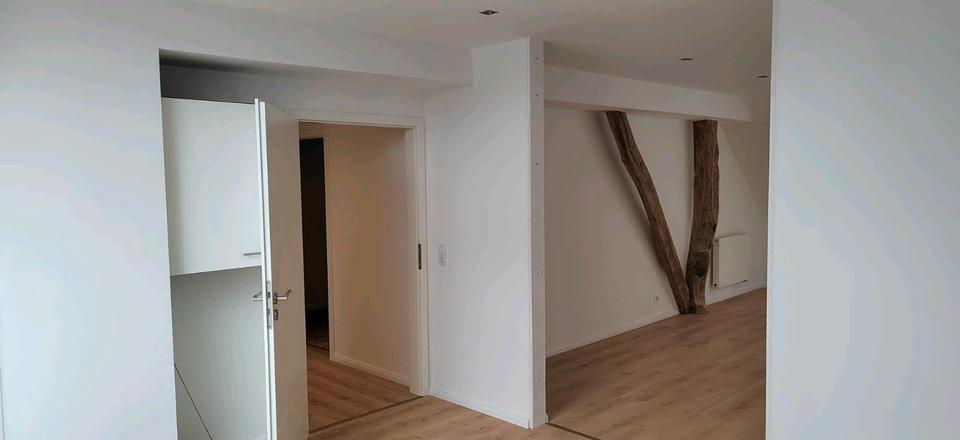 Etagenwohnung Großefehn - 5 Zimmer, 160 m&sup2;, 999&euro; | Angebot:24779412
