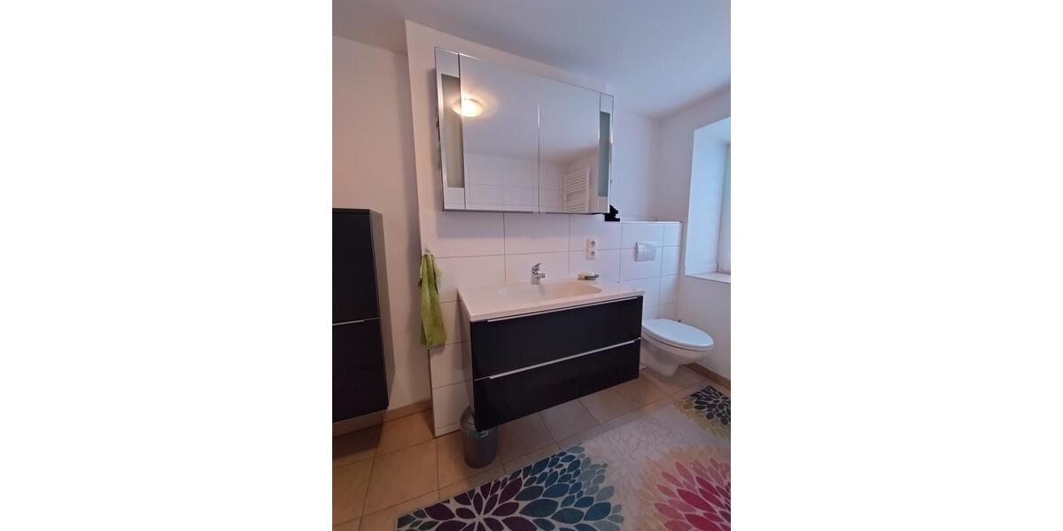 EG Wohnung für 6 Monate Zwischenmiete 3 zimmer