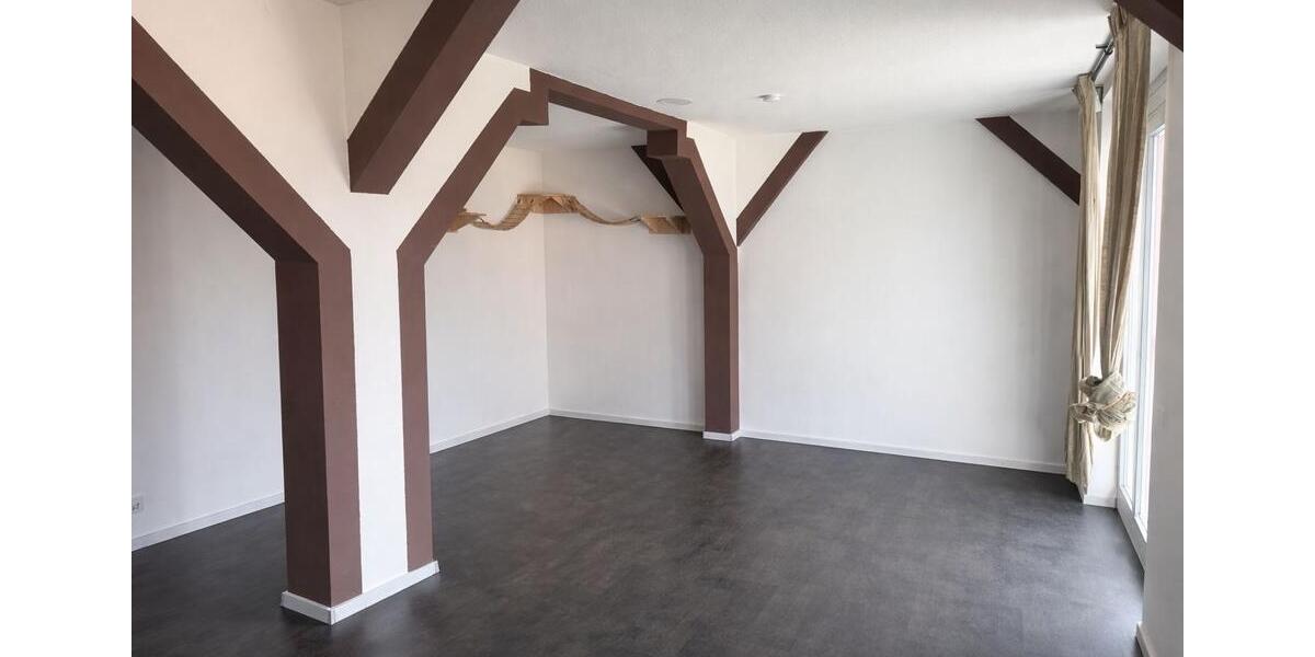 Etagenwohnung Hechingen - 4 Zimmer, 105 m&sup2;, 1.150&euro; | Angebot:25404792