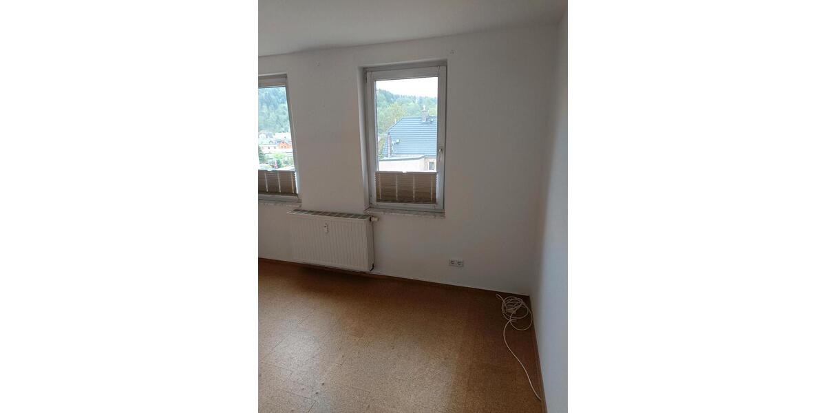 Dachgeschoßwohnung Olbernhau - 5 Zimmer, 70 m&sup2;, 390&euro; | Angebot:26576722