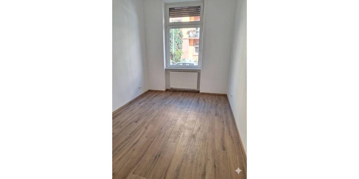 Etagenwohnung Frankfurt am Main Ostend - 2 Zimmer, 43 m&sup2;, 710&euro; | Angebot:26128234