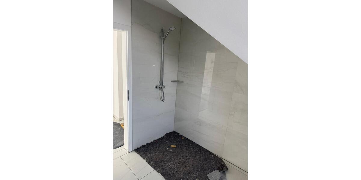 Dachgeschoßwohnung Reichelsheim (Odenwald) - 4 Zimmer, 93 m&sup2;, 1.100&euro; | Angebot:25905294