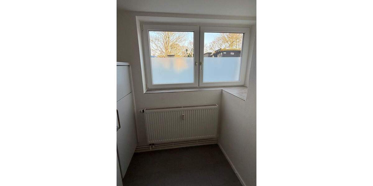 Etagenwohnung Hildesheim West - 2 Zimmer, 72 m&sup2;, 700&euro; | Angebot:25915869