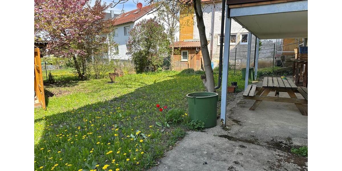 Etagenwohnung Meßstetten - 4 Zimmer, 100 m&sup2;, 700&euro; | Angebot:26607167