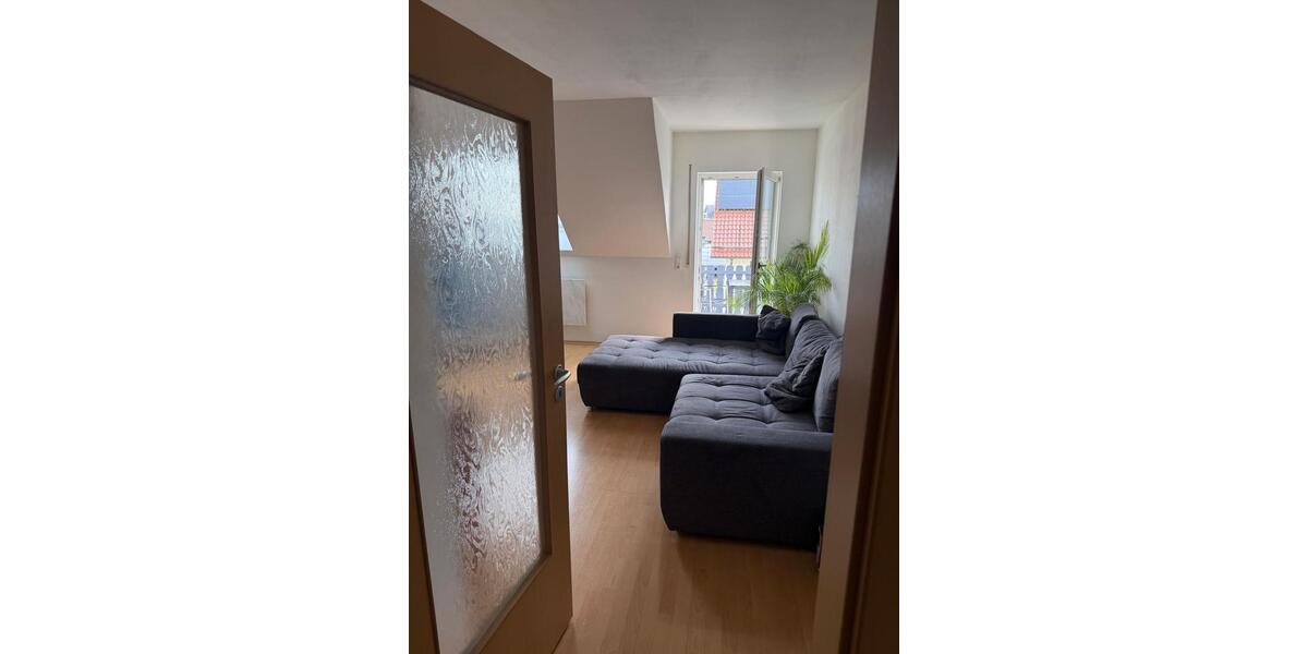 Dachgeschoßwohnung Nittenau - 3 Zimmer, 78 m&sup2;, 730&euro; | Angebot:25641656