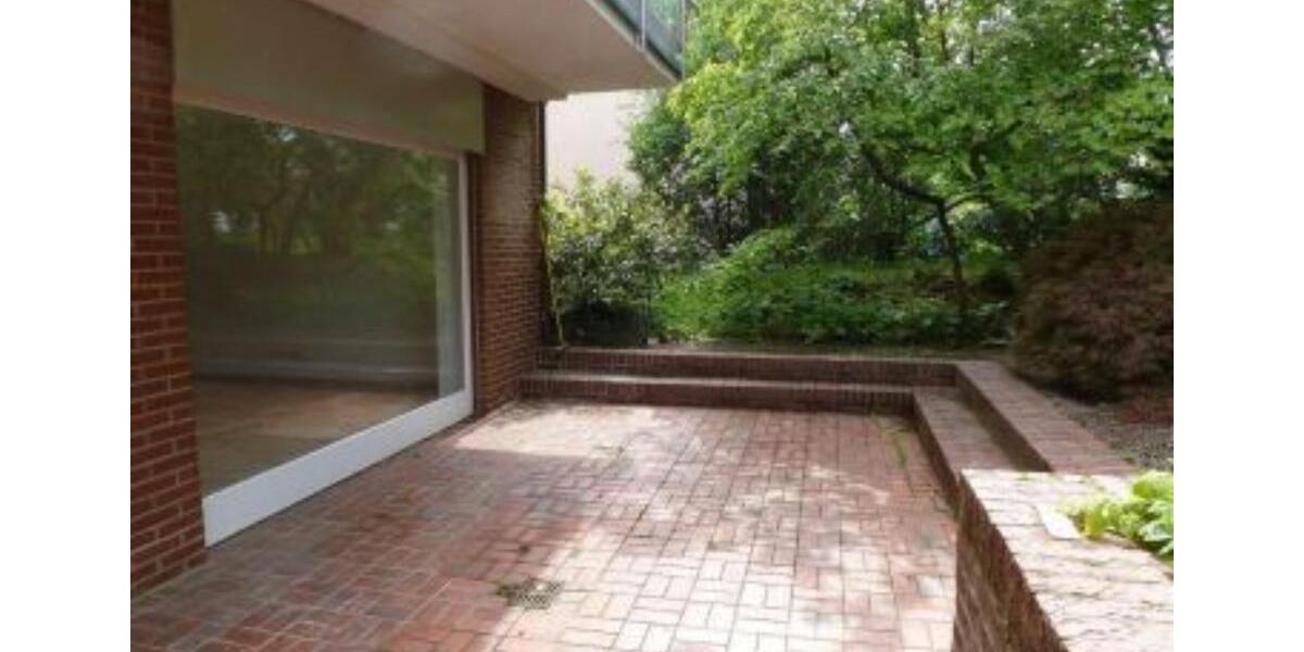 Kronberg-Oberhöchstadt - Geräumige 2-Zimmer-Wohnung mit Terrasse 2 zimmer