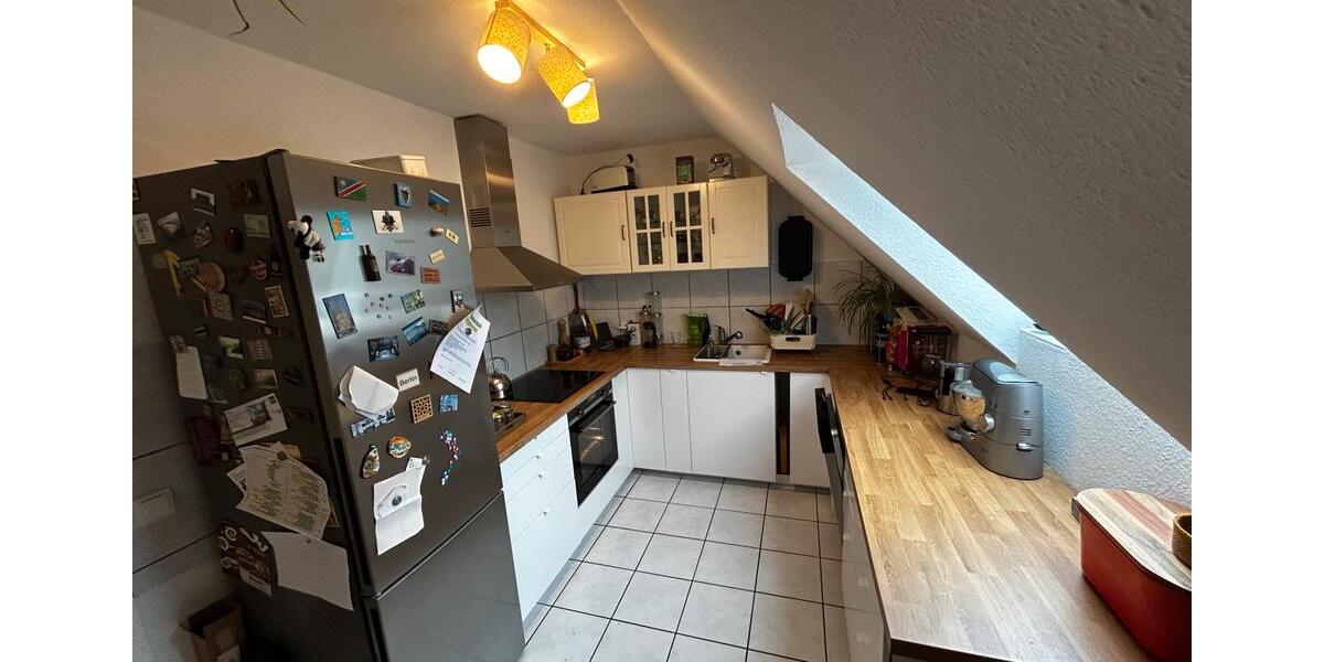 Etagenwohnung Düsseldorf Stadtbezirk 9 - 2 Zimmer, 85 m&sup2;, 1.250&euro; | Angebot:26704964