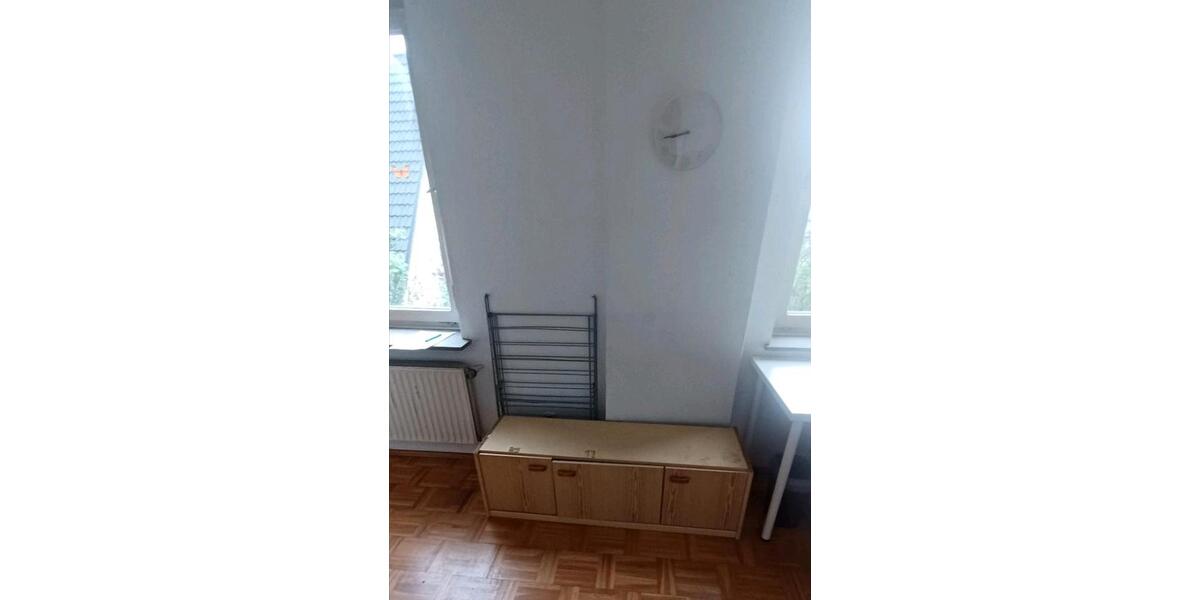 Zimmer mit eigenem WCDusche in 3er WG 2 zimmer