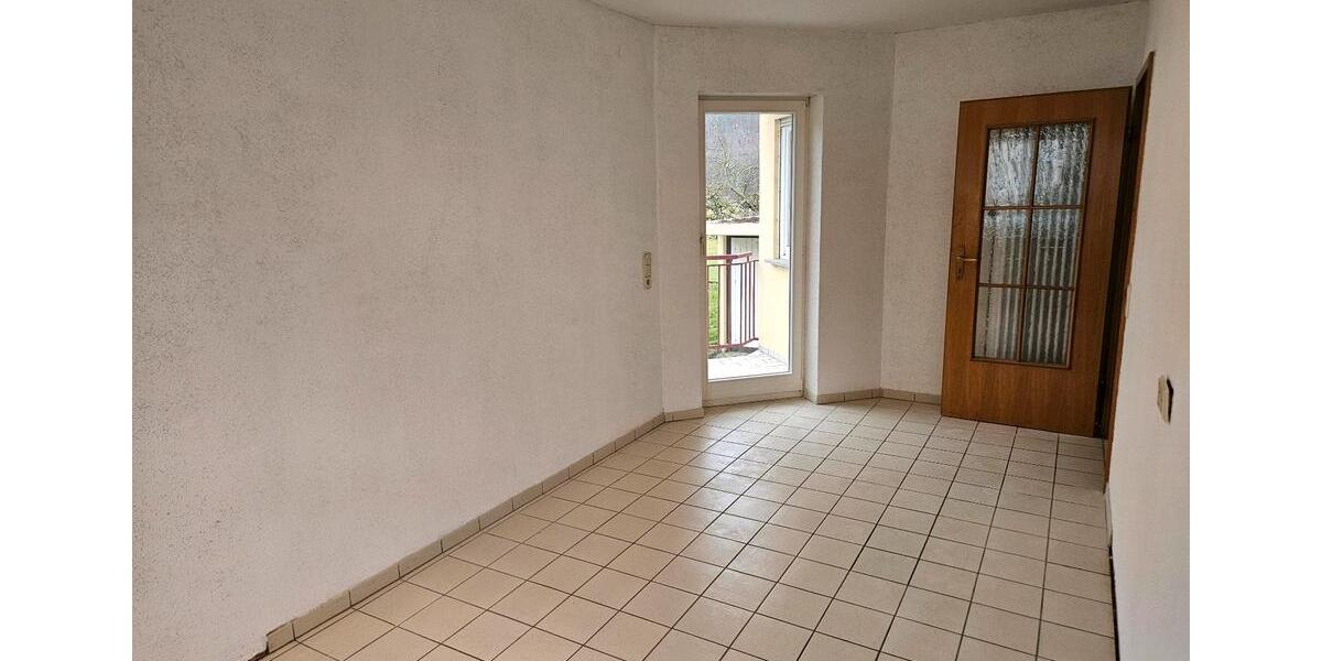 Erdgeschoßwohnung Engen - 3 Zimmer, 84 m&sup2;, 1.050&euro; | Angebot:24732397