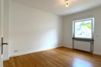 Stilvolle 3 ZKB Wohnung mit Balkon in TOP Lage Trier Ost 3 zimmer